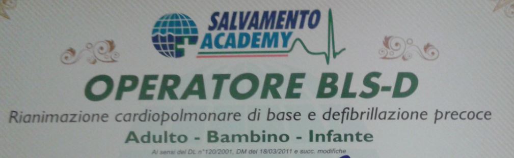 Lo staff della Gaspare Longo al corso per Operatore BLS-D Lo staff della Gaspare Longo al corso per Operatore BLS-D